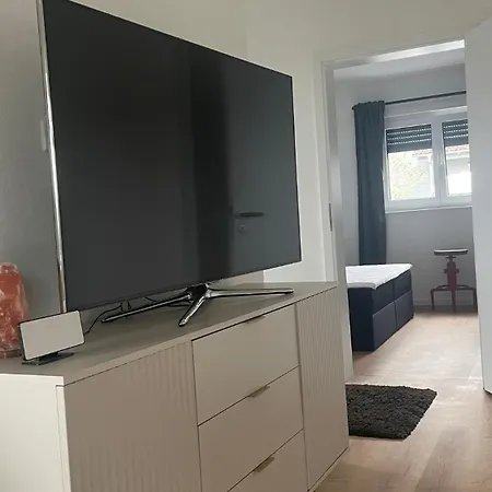 Moderne Verdistrasse 9 *